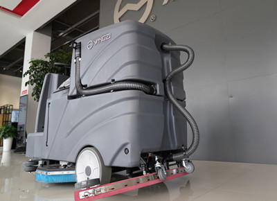 全自動(dòng)洗地機(jī) 全自動(dòng)洗地機(jī)